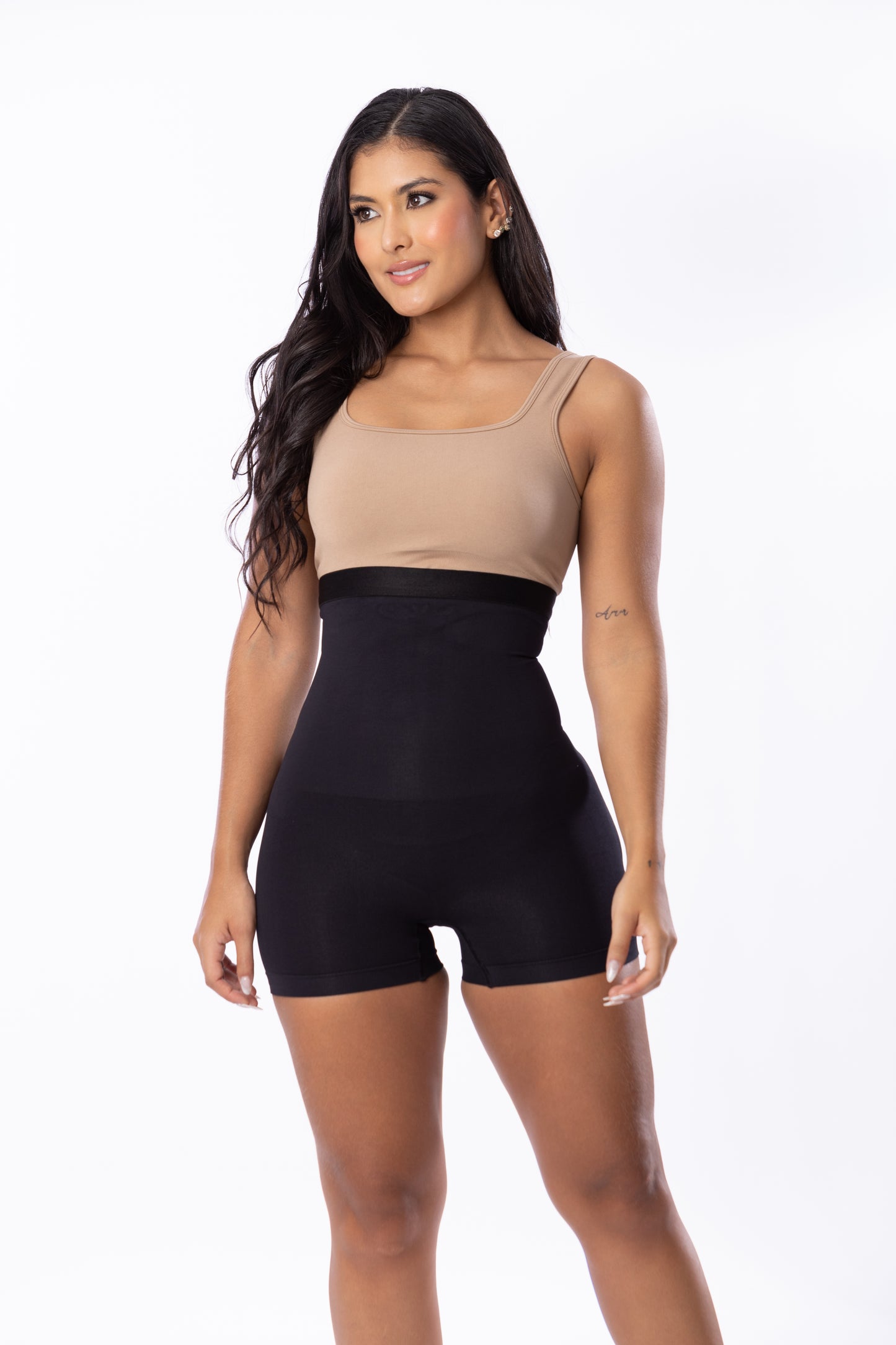 Faja Short Moldeadora Body Seamless - Vista posterior